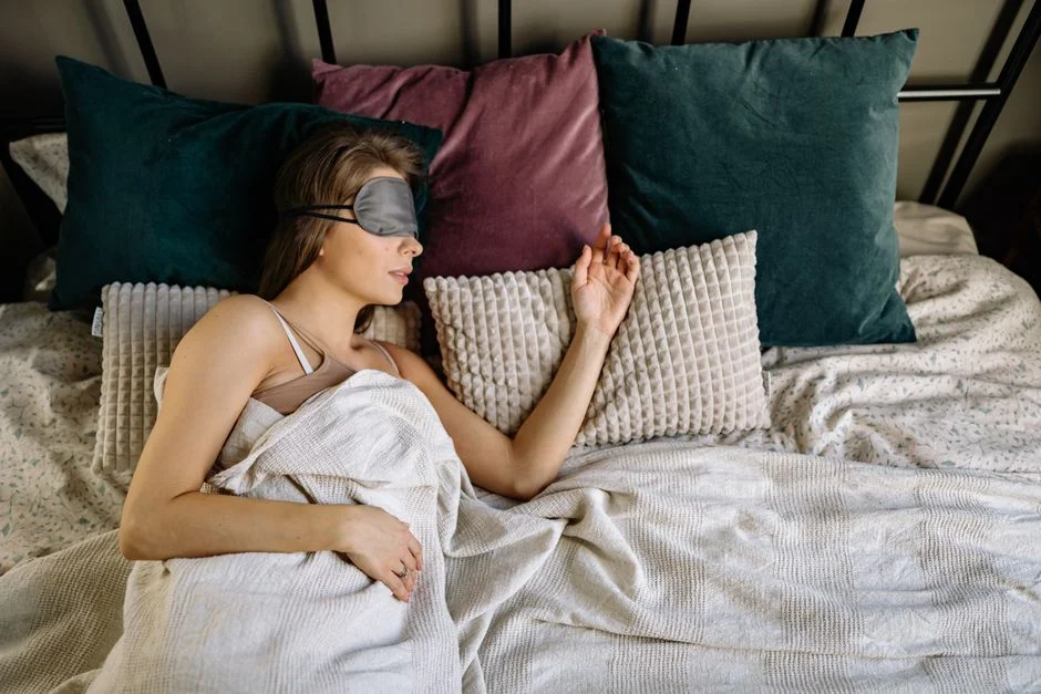 Best Knee Pillows for Side Sleepers: Top Picks Reviewed